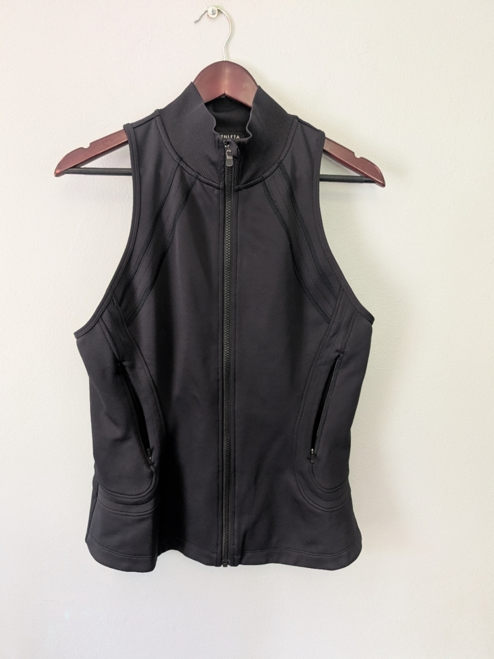 Athleta Evolve Fleece Vest Black Sleeveless Zip-Front Size Large